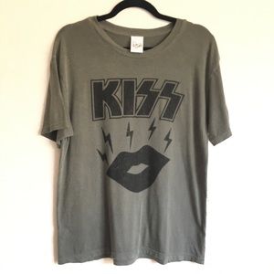 Anthropologie LETLUV KISS Band Graphic Tee